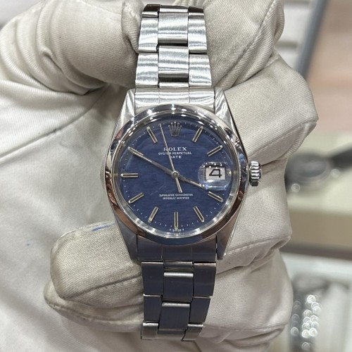 Preowned Rolex Oyster Perpetual Date 1500 34mm Rare Blue Dial 1979